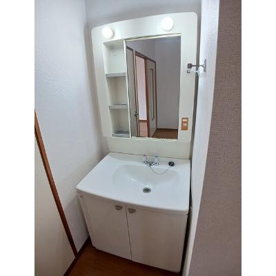 ニューシティウエストリバー 201【管理NO：1-004309301-02010】 ★家具家電は申し込み後に搬入しますの物件画像