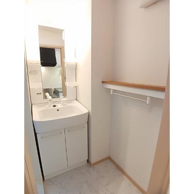 瑞木Ａ 203【管理NO：1-015968301-02030】 ★家具家電は申し込み後に搬入します★の物件画像