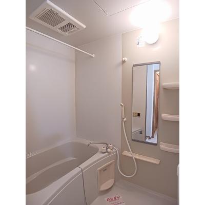 グランディール 104【管理NO：1-013094401-01040】 ★家具家電は申し込み後に搬入します★の物件画像