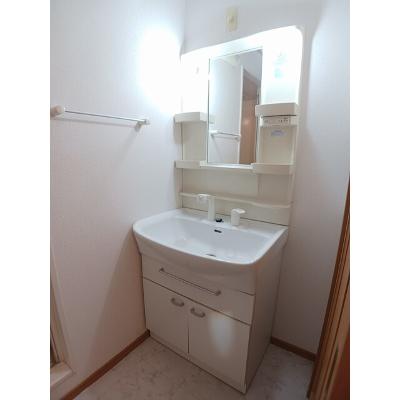 グランディール 104【管理NO：1-013094401-01040】 ★家具家電は申し込み後に搬入します★の物件画像