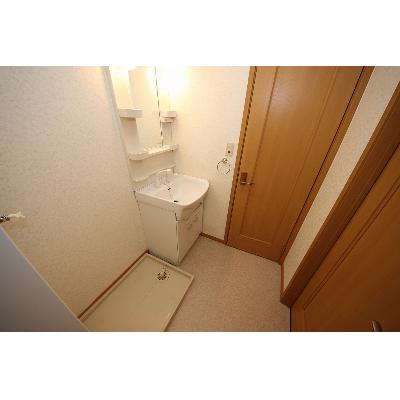 ポラリス 201【管理NO：1-012871201-02010】 ★家具家電は申し込み後に搬入します 2026年07月中旬入居可能の物件画像