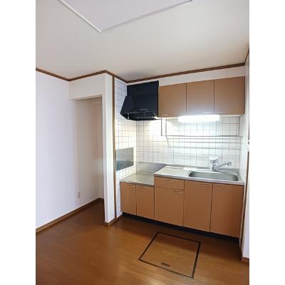 セレブレイトⅢ 102【管理NO：1-011792303-01020】 ★家具家電は申し込み後に搬入します★の物件画像