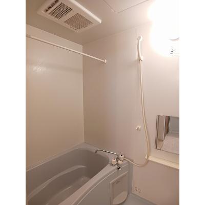 セレブレイトⅢ 102【管理NO：1-011792303-01020】 ★家具家電は申し込み後に搬入します★の物件画像