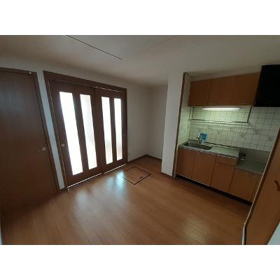 マリナーズＡ 103【管理NO：1-011275001-01030】 ★家具家電は申し込み後に搬入しますの物件画像