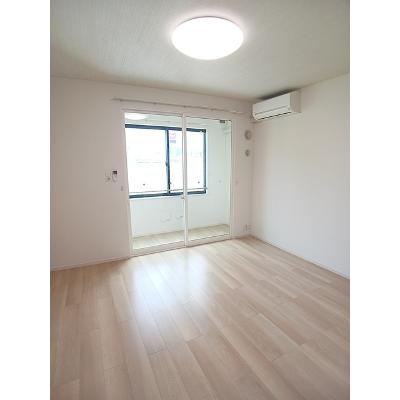 アジュールⅠ 101【管理NO：1-028574401-01010】 ★家具家電は申し込み後に搬入しますの物件画像