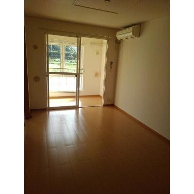 カレント・ベルデ 204【管理NO：1-015200801-02040】 ★家具家電は申し込み後に搬入しますの物件画像