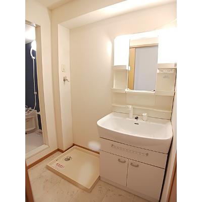 ラック　ヴィラⅡ　Ｃ 103【管理NO：1-014983703-01030】 ★家具家電は申し込み後に搬入しますの物件画像