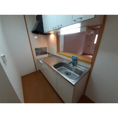 リヴ・ホウコウ 202【管理NO：1-013754501-02020】 ★家具家電は申し込み後に搬入します★の物件画像