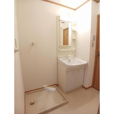 マルグリットⅡ 104【管理NO：1-012081602-01040】 ★家具家電は申し込み後に搬入します★の物件画像