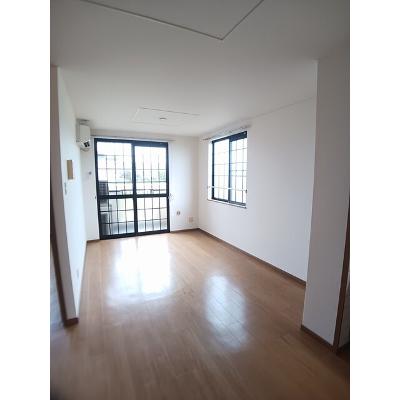 メフィストＢ 203【管理NO：1-011431402-02030】 ★家具家電は申し込み後に搬入しますの物件画像