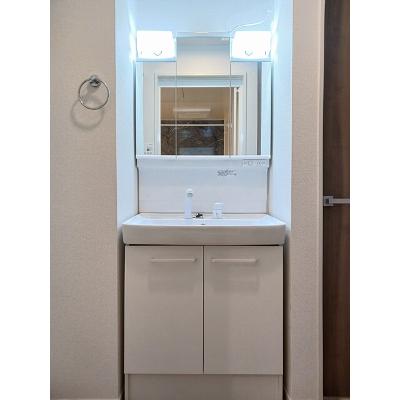 ヒカルサ境港外江町ウエストⅠ 101【管理NO：1-027581701-01010】 ★家具家電は申し込み後に搬入します★の物件画像
