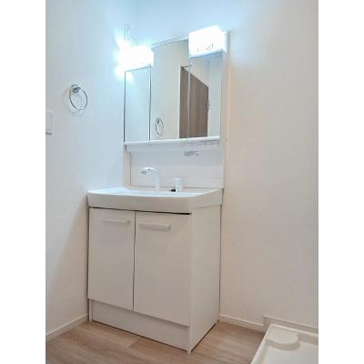 ヒカルサ境港外江町イーストⅡ 204【管理NO：1-027581502-02040】 ★家具家電は申し込み後に搬入します★の物件画像