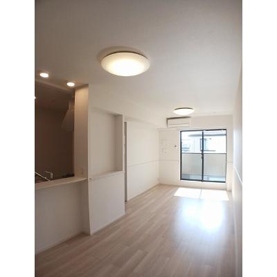 ヒカルサ境港外江町イーストⅡ 202【管理NO：1-027581502-02020】 ★家具家電は申し込み後に搬入します★ ★2026年11月中旬入居可能★の物件画像