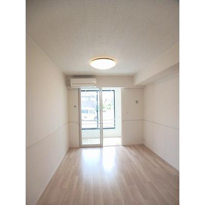 ヒカルサ境港外江町イーストⅡ 104【管理NO：1-027581502-01040】 ★家具家電は申し込み後に搬入します★の物件画像