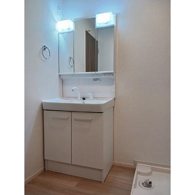 ヒカルサ境港外江町イーストⅡ 104【管理NO：1-027581502-01040】 ★家具家電は申し込み後に搬入します★の物件画像