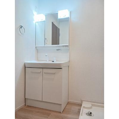 ヒカルサ境港外江町イーストⅡ 103【管理NO：1-027581502-01030】 ★家具家電は申し込み後に搬入しますの物件画像