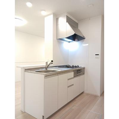 ヒカルサ境港外江町イーストⅠ 103【管理NO：1-027581501-01030】 ★家具家電は申し込み後に搬入します★の物件画像