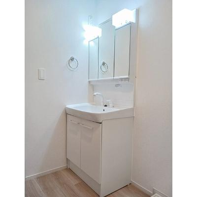 ヒカルサ境港外江町イーストⅠ 103【管理NO：1-027581501-01030】 ★家具家電は申し込み後に搬入します★の物件画像