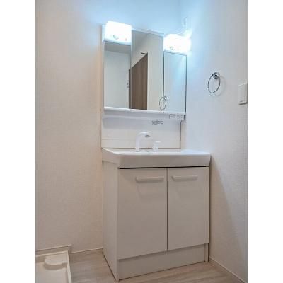 アーモンドアイ 101【管理NO：1-027419002-01010】 ★家具家電は申し込み後に搬入しますの物件画像