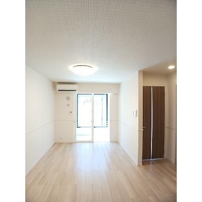 モイルミール 102【管理NO：1-026676501-01020】 ★家具家電は申し込み後に搬入します 2026年07月中旬入居可能の物件画像