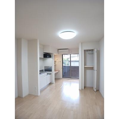 フルール・ユー 103【管理NO：1-022032401-01030】 ★家具家電は申し込み後に搬入します★の物件画像