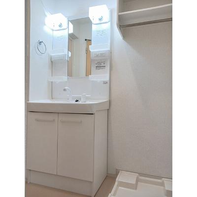 フルール・ユー 103【管理NO：1-022032401-01030】 ★家具家電は申し込み後に搬入します★の物件画像