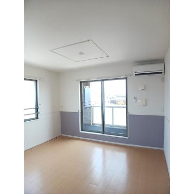 エレガントヴィエⅧ 203【管理NO：1-021090901-02030】 ★家具家電は申し込み後に搬入しますの物件画像