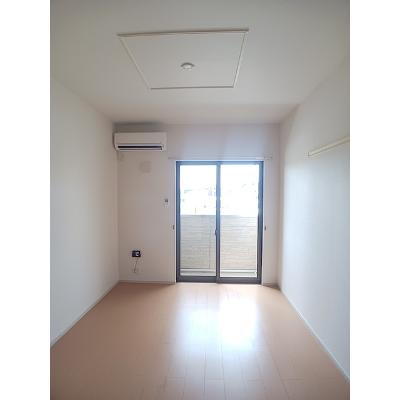 ノイエラント 103【管理NO：1-016982001-01030】 ★家具家電は申し込み後に搬入しますの物件画像