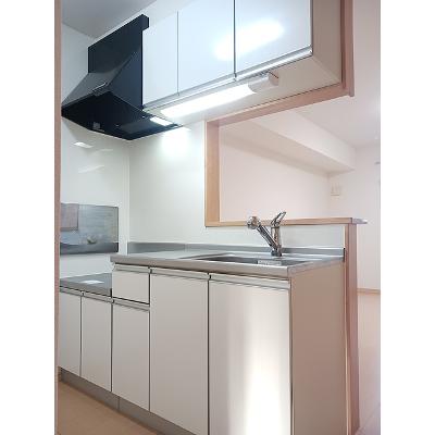 プラージュベル 102【管理NO：1-016926501-01020】 ★家具家電は申し込み後に搬入します★の物件画像