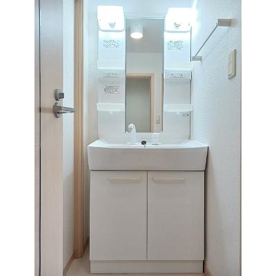 レインボーハウスⅡ　Ａ 202【管理NO：1-016584501-02020】 ★家具家電は申し込み後に搬入します★の物件画像