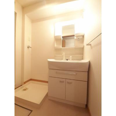 メディオ・コルソＢ 102【管理NO：1-014145802-01020】 ★家具家電は申し込み後に搬入しますの物件画像
