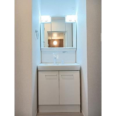 ヒカルサ米子Ⅱ 201【管理NO：1-027614902-02010】 ★家具家電は申し込み後に搬入します★の物件画像