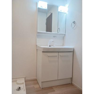 ヒカルサ境港外江町イーストⅡ 102【管理NO：1-027581502-01020】 ★家具家電は申し込み後に搬入しますの物件画像