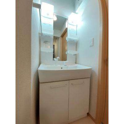 ＳＴＡＲＲＹ　ＮＯＯＮ　Ⅰ 101【管理NO：1-015887201-01010】 ★家具家電は申し込み後に搬入します 2026年08月中旬入居可能の物件画像