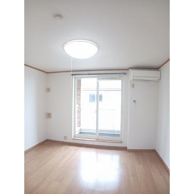 デフィ・チョーＢ 202【管理NO：1-012825302-02020】 ★家具家電は申し込み後に搬入しますの物件画像