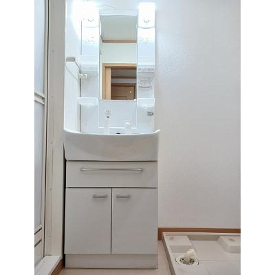 ファインＤ 205【管理NO：1-012778401-02040】 ★家具家電は申し込み後に搬入しますの物件画像