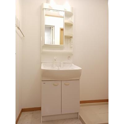 ウエストサンＡ 201【管理NO：1-010991801-02010】 ★家具家電は申し込み後に搬入します★の物件画像