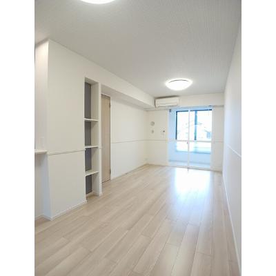 グランデハピネス 102【管理NO：1-028137201-01020】 ★家具家電は申し込み後に搬入します 2026年07月下旬入居可能の物件画像