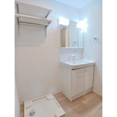 グランデハピネス 102【管理NO：1-028137201-01020】 ★家具家電は申し込み後に搬入します 2026年07月下旬入居可能の物件画像