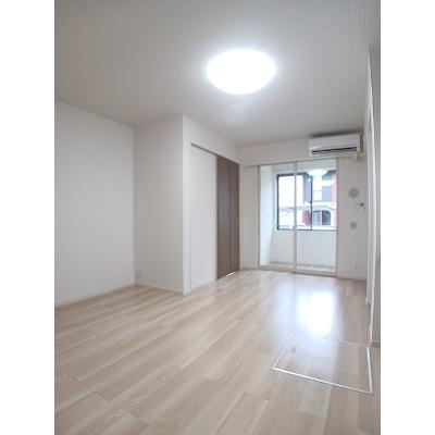 Ｊ－シャモニー　スロープ　Ⅱ 105【管理NO：1-027237602-01050】 ★家具家電は申し込み後に搬入します★ ★2026年09月中旬入居可能★の物件画像