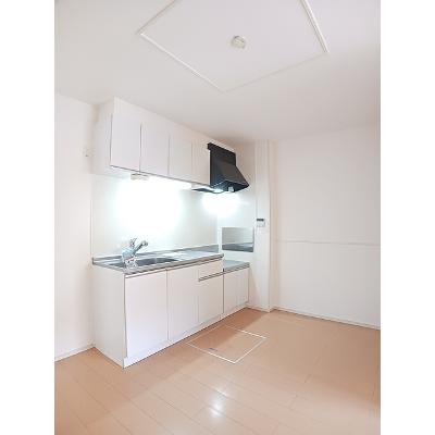 ピュアーズ　１３　Ｂ 102【管理NO：1-018401002-01020】 ★家具家電は申し込み後に搬入します★の物件画像