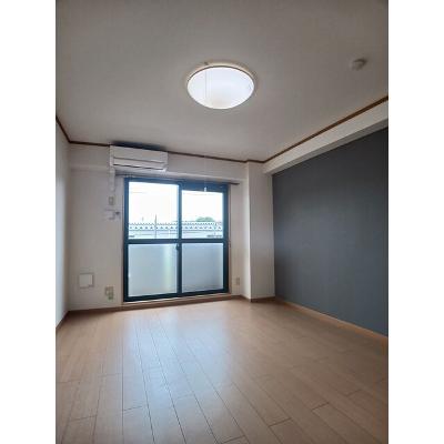 アヴァンシアＭ 205【管理NO：1-012362001-02040】 ★家具家電は申し込み後に搬入します★の物件画像