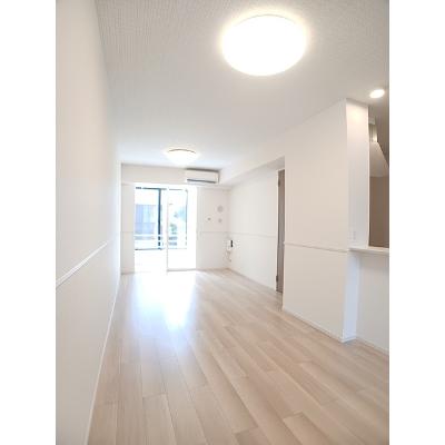 ラルジュＢ 104【管理NO：1-028563202-01040】 ★家具家電は申し込み後に搬入します★の物件画像
