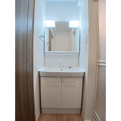 ラルジュＡ 204【管理NO：1-028563201-02040】 ★家具家電は申し込み後に搬入します★の物件画像