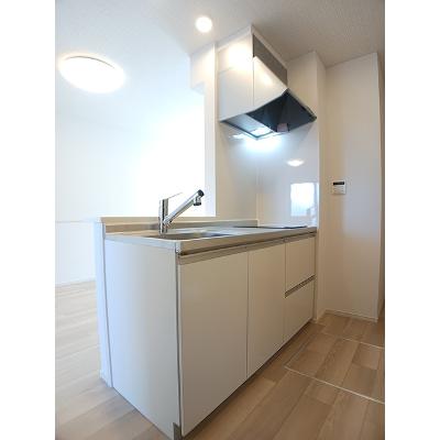 ラルジュＡ 104【管理NO：1-028563201-01040】 ★家具家電は申し込み後に搬入します★の物件画像