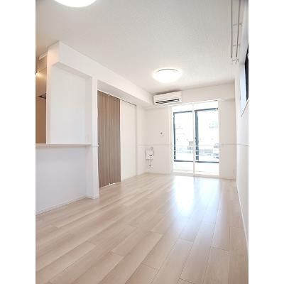ラルジュＡ 101【管理NO：1-028563201-01010】 ★家具家電は申し込み後に搬入します★の物件画像