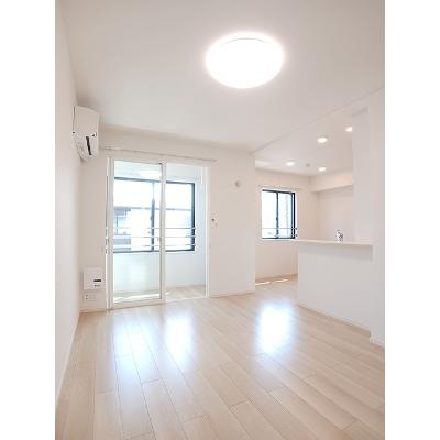 シャンテ　カノンＡ 202【管理NO：1-028557101-02020】 ★家具家電は申し込み後に搬入します★の物件画像