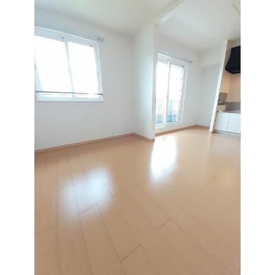 ＦＬＯＷＥＲ　Ｂ 201【管理NO：1-016423002-02010】 ★家具家電は申し込み後に搬入します 2026年09月中旬入居可能の物件画像