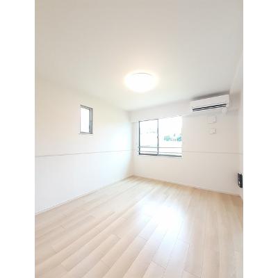 デーア　Ｂ 201【管理NO：1-026798102-02010】 ★家具家電は申し込み後に搬入します★の物件画像