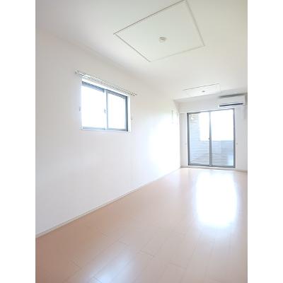 パティオⅡ 105【管理NO：1-021135201-01050】 ★家具家電は申し込み後に搬入しますの物件画像